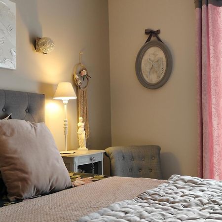 La Chabertine Bed & Breakfast Gareoult Luaran gambar