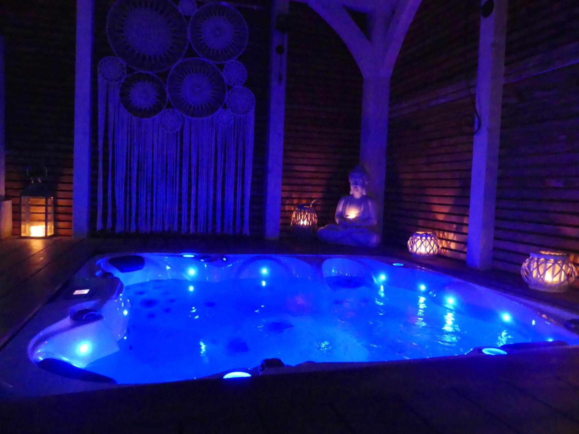 La Chabertine Bed & Breakfast Gareoult Luaran gambar